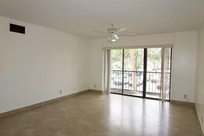 208 Foxtail Drive #D2, Greenacres, FL 33415 - Photo 4