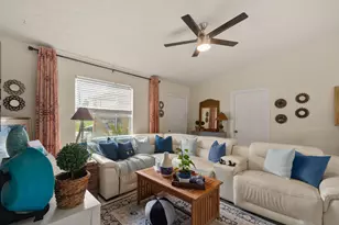 1842 SE Carvalho St, Port Saint Lucie, FL 34983 - Photo 6