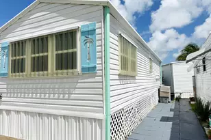 6 Briny Breezes Blvd, Briny Breezes, FL 33435 - Photo 2