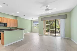 526 Commons Dr, Palm Beach Gardens, FL 33418 - Photo 12