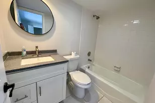 825 Center St, Jupiter, FL 33458 - Photo 24