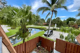 825 Center St, Jupiter, FL 33458 - Photo 8