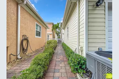 1164 Islamorada Drive, Jupiter, FL 33458 - Photo 6