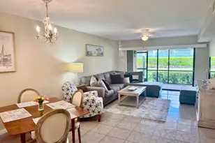 901 Pinecrest Cir, Jupiter, FL 33458 - Photo 6
