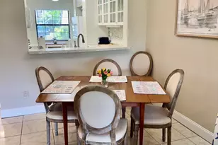 901 Pinecrest Cir, Jupiter, FL 33458 - Photo 4