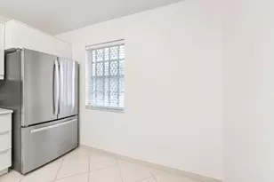 1025 SE 4th Ave, Dania Beach, FL 33004 - Photo 6