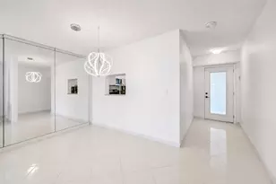 1025 SE 4th Ave, Dania Beach, FL 33004 - Photo 2