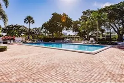 605 Oaks Drive #304, Pompano Beach, FL 33069 - Photo 24