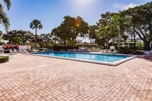 605 Oaks Dr, Pompano Beach, FL 33069 - Photo 24