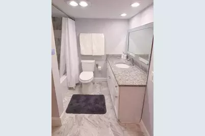 605 Oaks Drive #304, Pompano Beach, FL 33069 - Photo 14