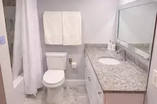 605 Oaks Dr, Pompano Beach, FL 33069 - Photo 14