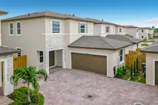18873 SW 315th St, Homestead, FL 33030 - Photo 1