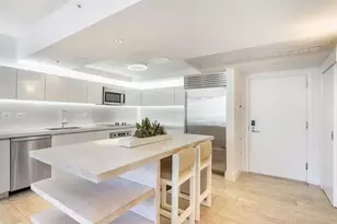 102 24th St, Miami Beach, FL 33139 - Photo 6
