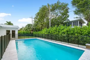 125 Gregory Pl, West Palm Beach, FL 33405 - Photo 14