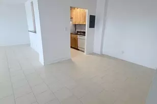 2555 NE 11th St, Fort Lauderdale, FL 33304 - Photo 8