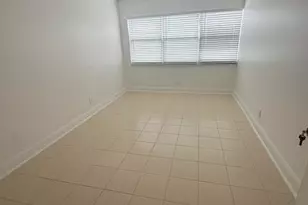 2555 NE 11th St, Fort Lauderdale, FL 33304 - Photo 16