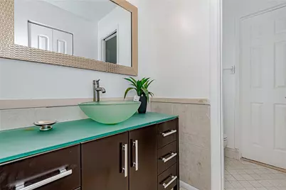 2831 NW 51st Terrace, Margate, FL 33063 - Photo 18