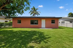 816 SW 3rd Ct, Delray Beach, FL 33444 - Photo 4