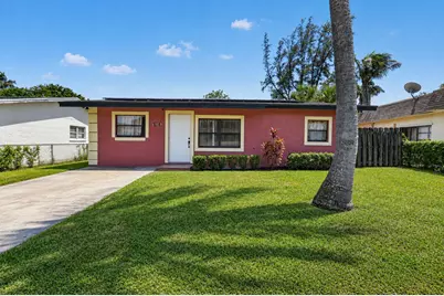 816 SW 3rd Court, Delray Beach, FL 33444 - Photo 1