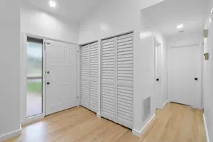13175 Chadwick Ct, Wellington, FL 33414 - Photo 12
