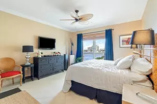 209 N Birch Rd, Fort Lauderdale, FL 33304 - Photo 8