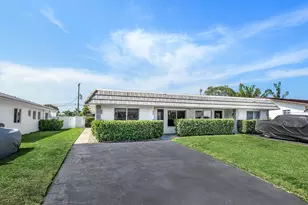 231 SW 6th St, Boca Raton, FL 33432 - Photo 2
