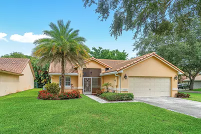3703 S Lancewood Place, Delray Beach, FL 33445 - Photo 1