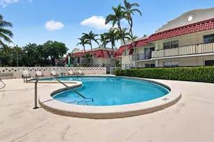 6705 N Kendall Dr, Pinecrest, FL 33156 - Photo 2