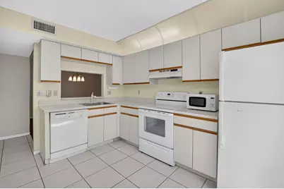 15234 Lakes Of Delray Boulevard #254, Delray Beach, FL 33484 - Photo 8