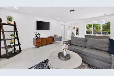 6351 NE 22nd Avenue, Fort Lauderdale, FL 33308 - Photo 10