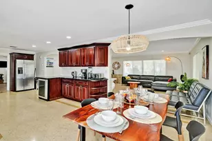 1016 Harrison St, Hollywood, FL 33019 - Photo 16