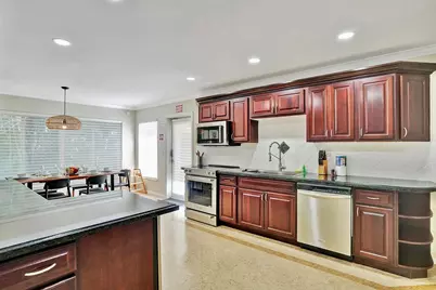 1016 Harrison Street, Hollywood, FL 33019 - Photo 16