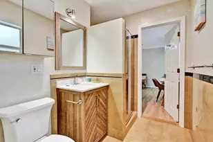 1016 Harrison St, Hollywood, FL 33019 - Photo 24