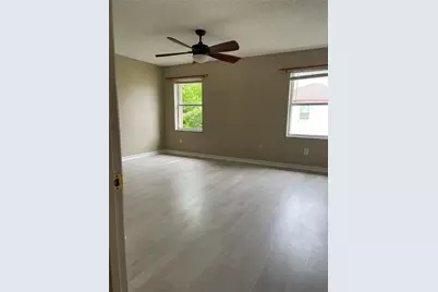 19250 NW 12th Manor, Pembroke Pines, FL 33029 - Photo 14