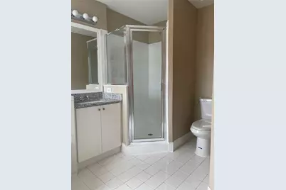 19250 NW 12th Manor, Pembroke Pines, FL 33029 - Photo 16