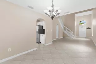 19250 NW 12th Manor, Pembroke Pines, FL 33029 - Photo 16