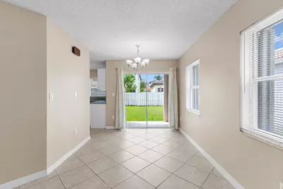 19250 NW 12th Manor, Pembroke Pines, FL 33029 - Photo 12