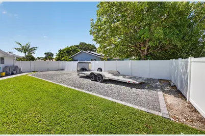 135 SE 28th Court, Boynton Beach, FL 33435 - Photo 64