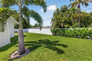 135 SE 28th Ct, Boynton Beach, FL 33435 - Photo 56