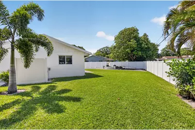 135 SE 28th Court, Boynton Beach, FL 33435 - Photo 60