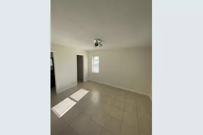 6844 Palmetto Circle S #201, Boca Raton, FL 33433 - Photo 8