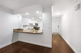 815 Middle River Dr, Fort Lauderdale, FL 33304 - Photo 8
