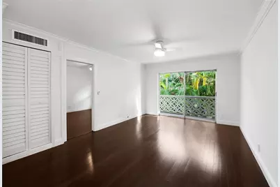 815 Middle River Drive #205, Fort Lauderdale, FL 33304 - Photo 12