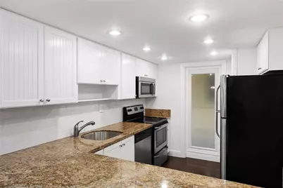 815 Middle River Drive #205, Fort Lauderdale, FL 33304 - Photo 6