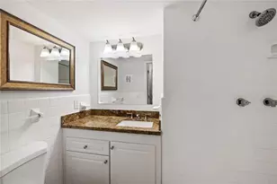 815 Middle River Dr, Fort Lauderdale, FL 33304 - Photo 20