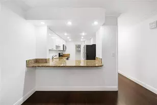 815 Middle River Dr, Fort Lauderdale, FL 33304 - Photo 6