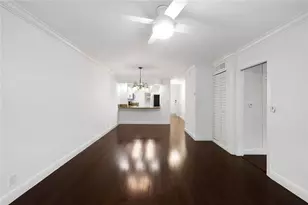 815 Middle River Dr, Fort Lauderdale, FL 33304 - Photo 10