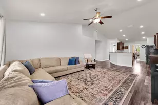 5857 NW Ethel Ct, Port Saint Lucie, FL 34986 - Photo 18