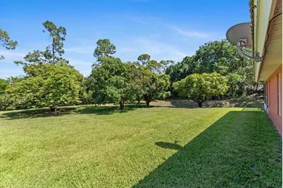 14844 Tangerine Boulevard, The Acreage, FL 33470 - Photo 32