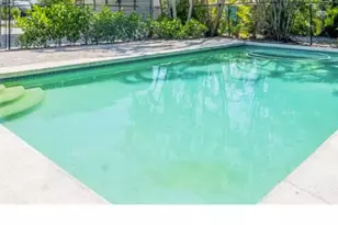 2855 Boston Ct, Lake Worth, FL 33462 - Photo 4